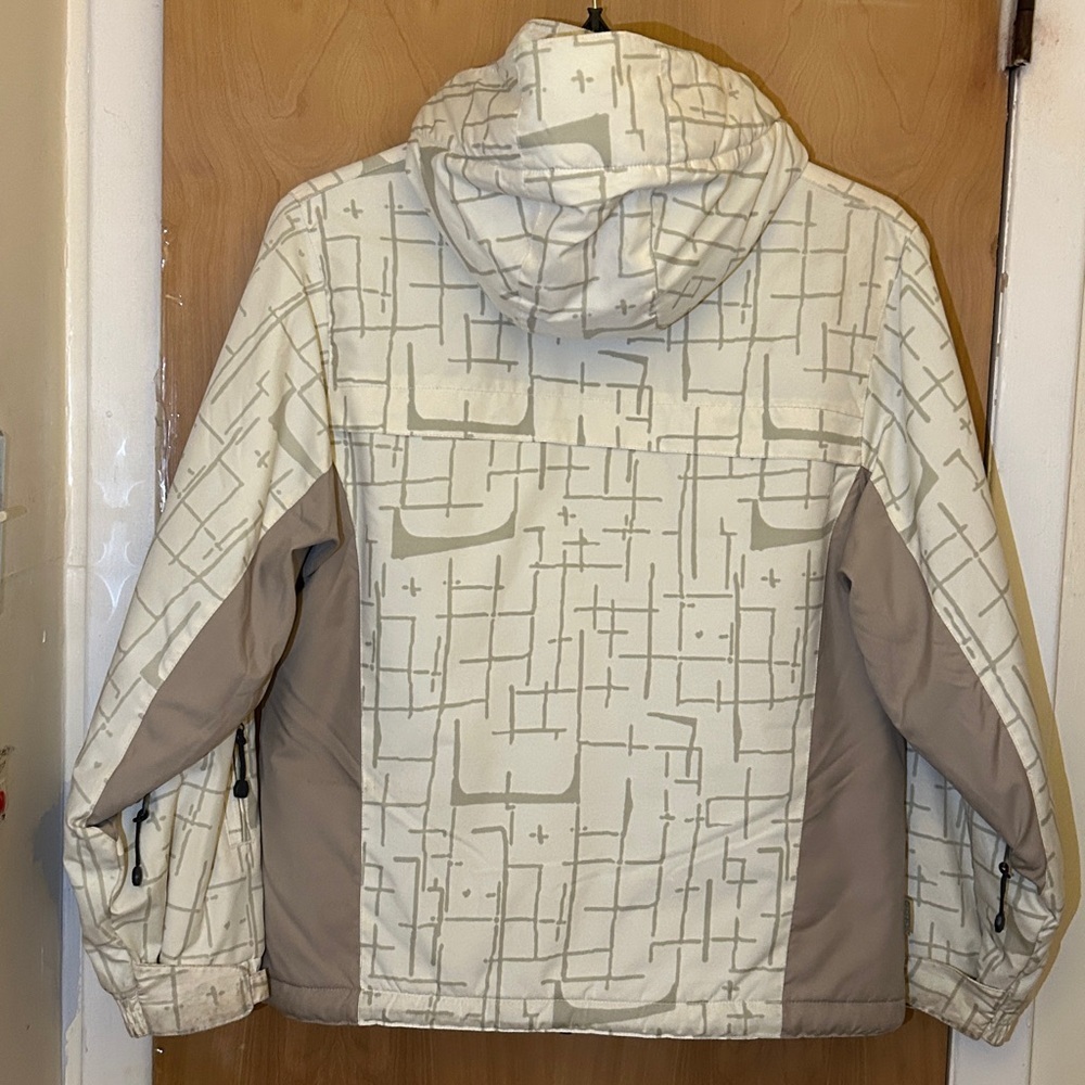 E408 Turbine Boardwear Snowboard Girl's Cream Hooded Jacket - Picture 13 of 16